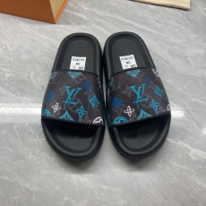 Louis Vuitton Slippers